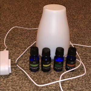 Essential oil diffuser
